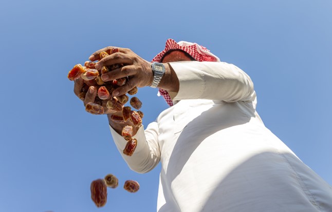 سوق التمور الموسمي في عتيقة (الرياض)